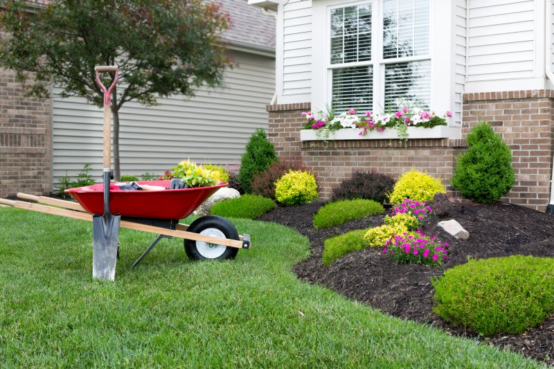 Weeding And Mulching in Ventura County, CA